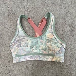 Fabletics Belle High Impact Sports Bra